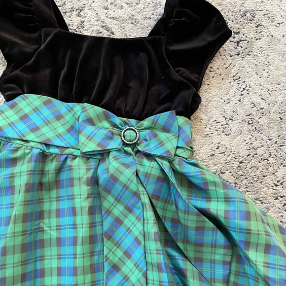 Jona Michelle Dress - Picture 7 of 7